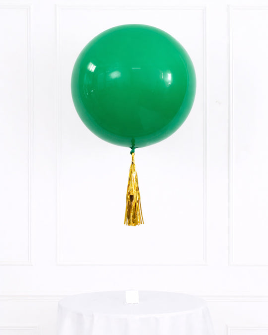 St. Patrick's Day - Giant Balloon and Gold Skirt Centerpiece
