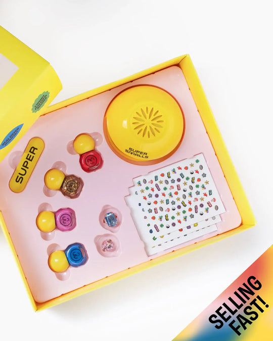 Super Smalls - Kids Nail Kit with Dryer & Polish