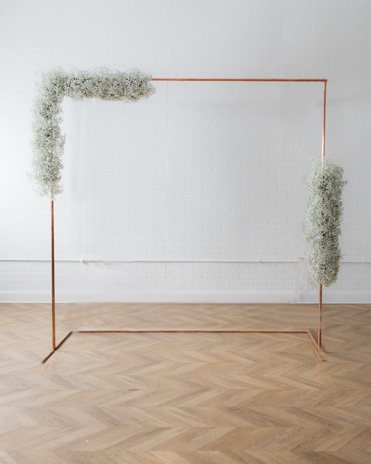 Minimal - Frame with Baby Breath