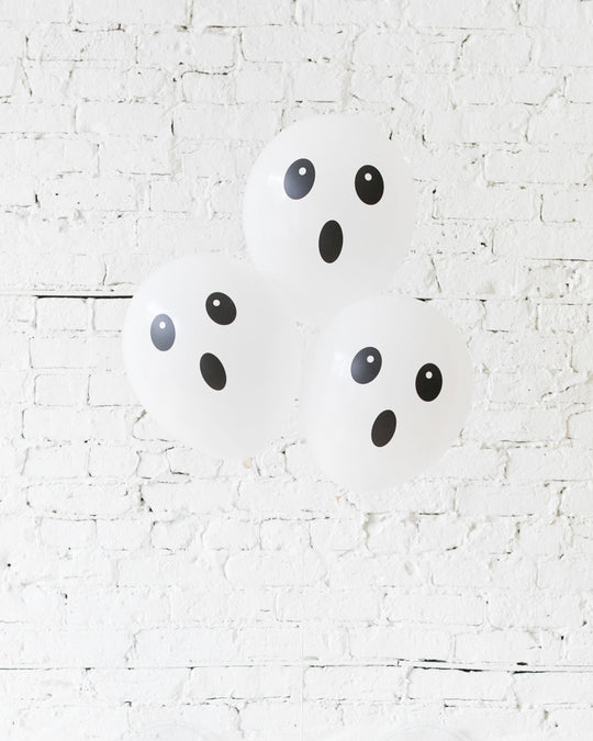 Halloween Theme - 11in Ghost Balloons - bouquet of 3