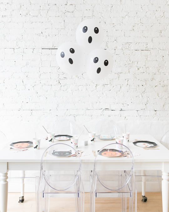 Halloween Theme - 11in Ghost Balloons Centerpiece - bouquet of 3