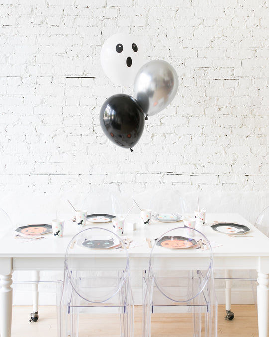 Halloween Theme - 11in Balloons Centerpiece - bouquet of 3