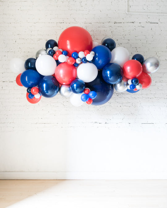 OUTDOOR-Red, White & Blue Palette Balloon Garland