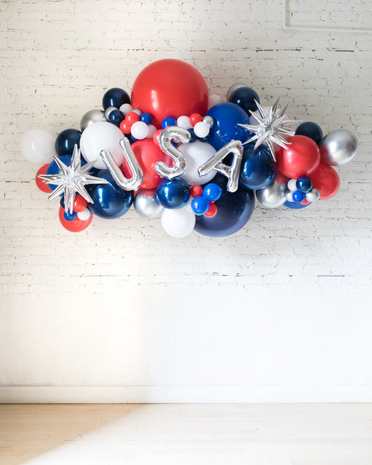 OUTDOOR-USA Red, White & Blue Palette Balloon Garland