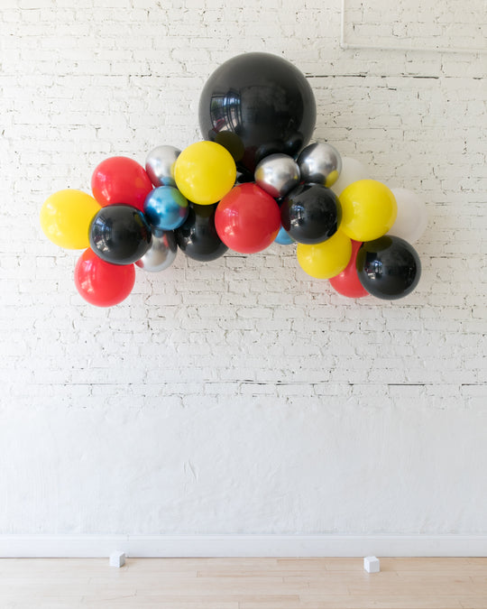 Superhero Theme - Floating Arch - 5FT