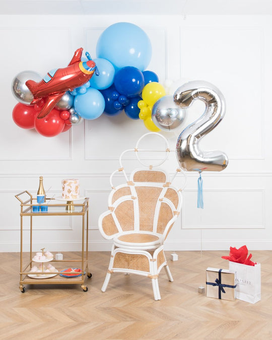 Airplane Theme - The Balloon Bash Decor Set