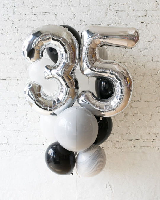 GIFT-Black and White Marble Palette Foil Number and Latex Balloon Bouquet