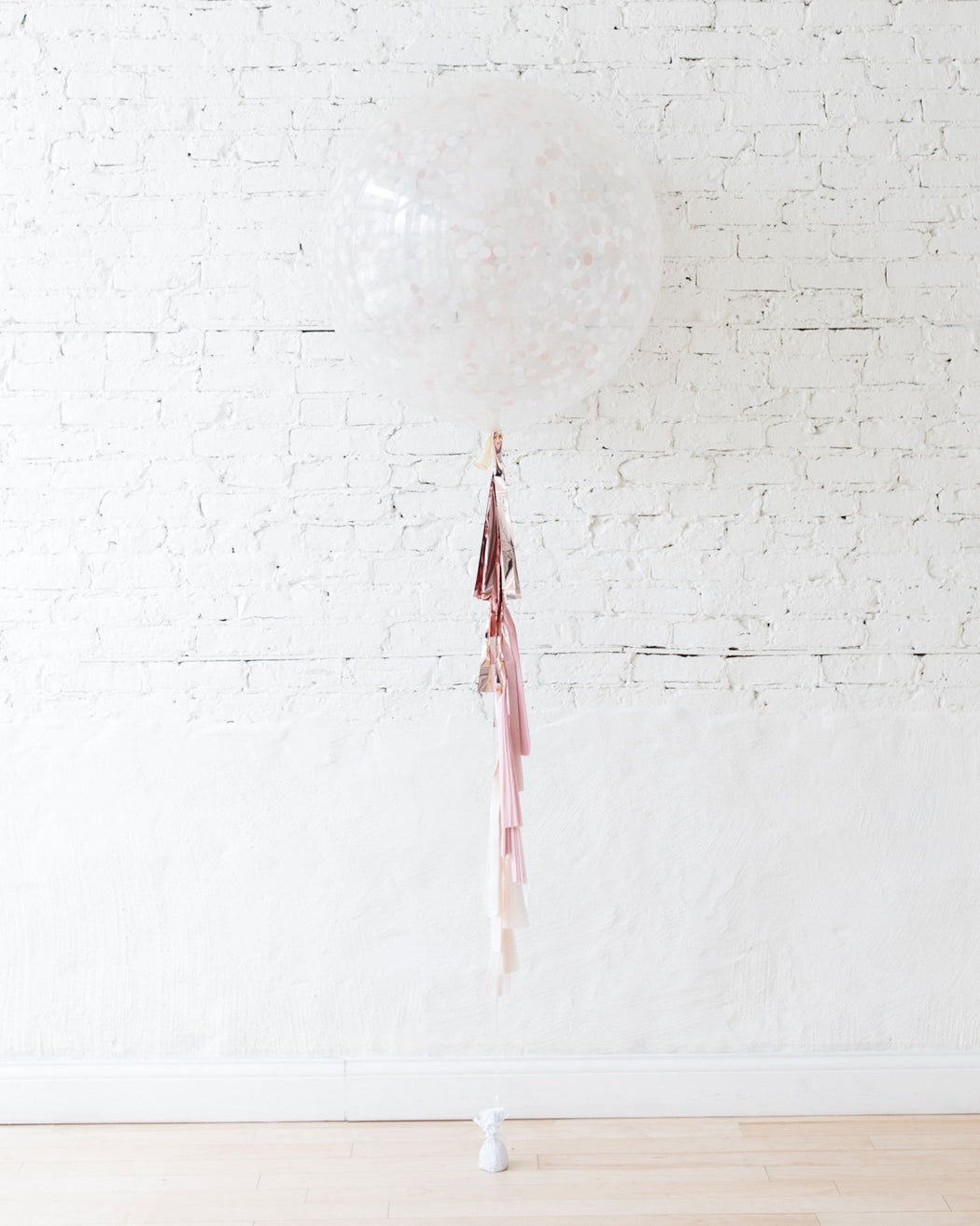 Giant Balloon with Confetti and Tassel