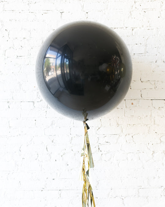Couture - Giant Balloon with Tassel