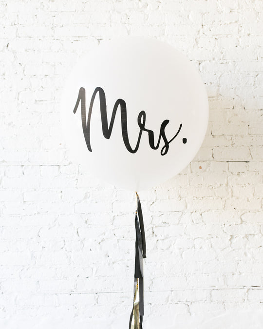 Couture - MRS. Giant Balloon with Tassel