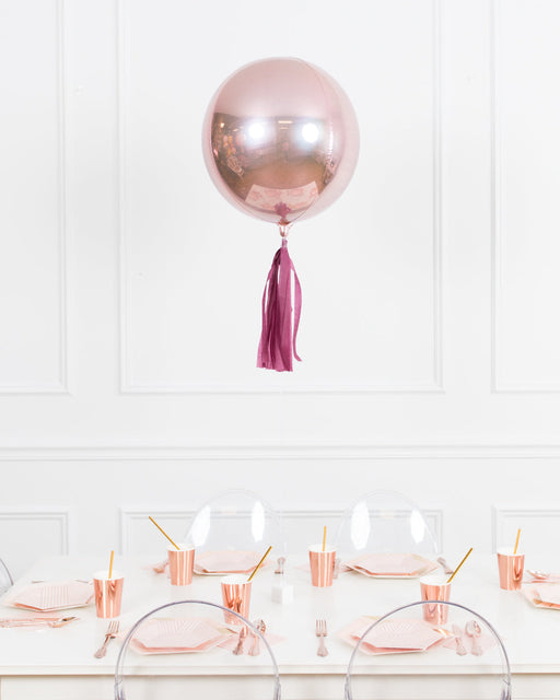 bohemian-birthday-balloon-coral-pink-centerpiece-party