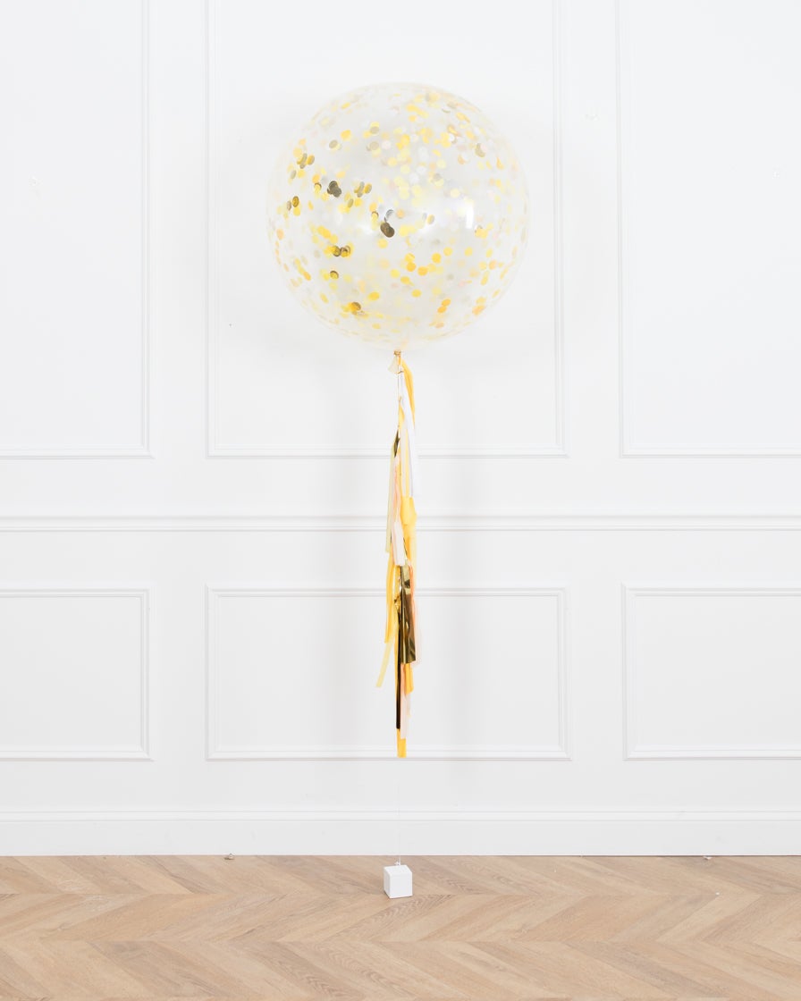 paris312-chicago-bee-theme-balloon-yellow-gold-confetti-giant-tassel