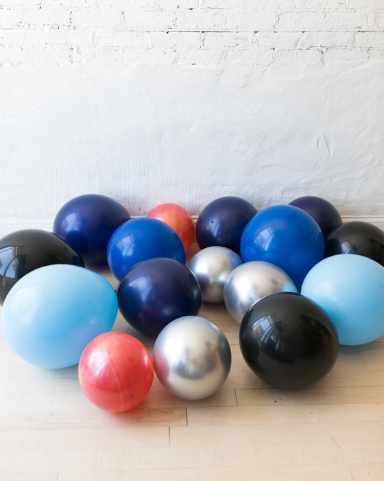 GIFT-Space Theme Floor Balloons - set of 15