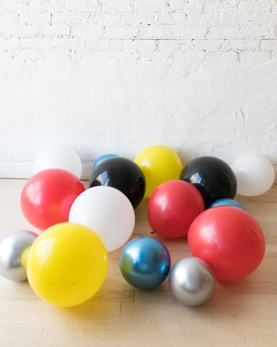 GIFT-Superhero Theme Floor Balloons - set of 15