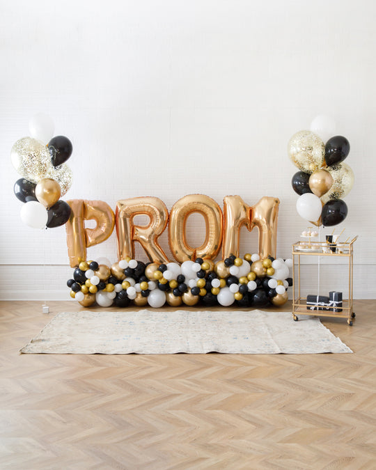 Prom - Customizable The First Dance Set