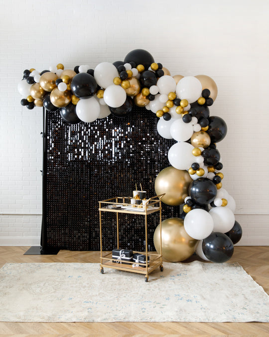 Prom - Customizable Shimmer Wall with Balloon Garland