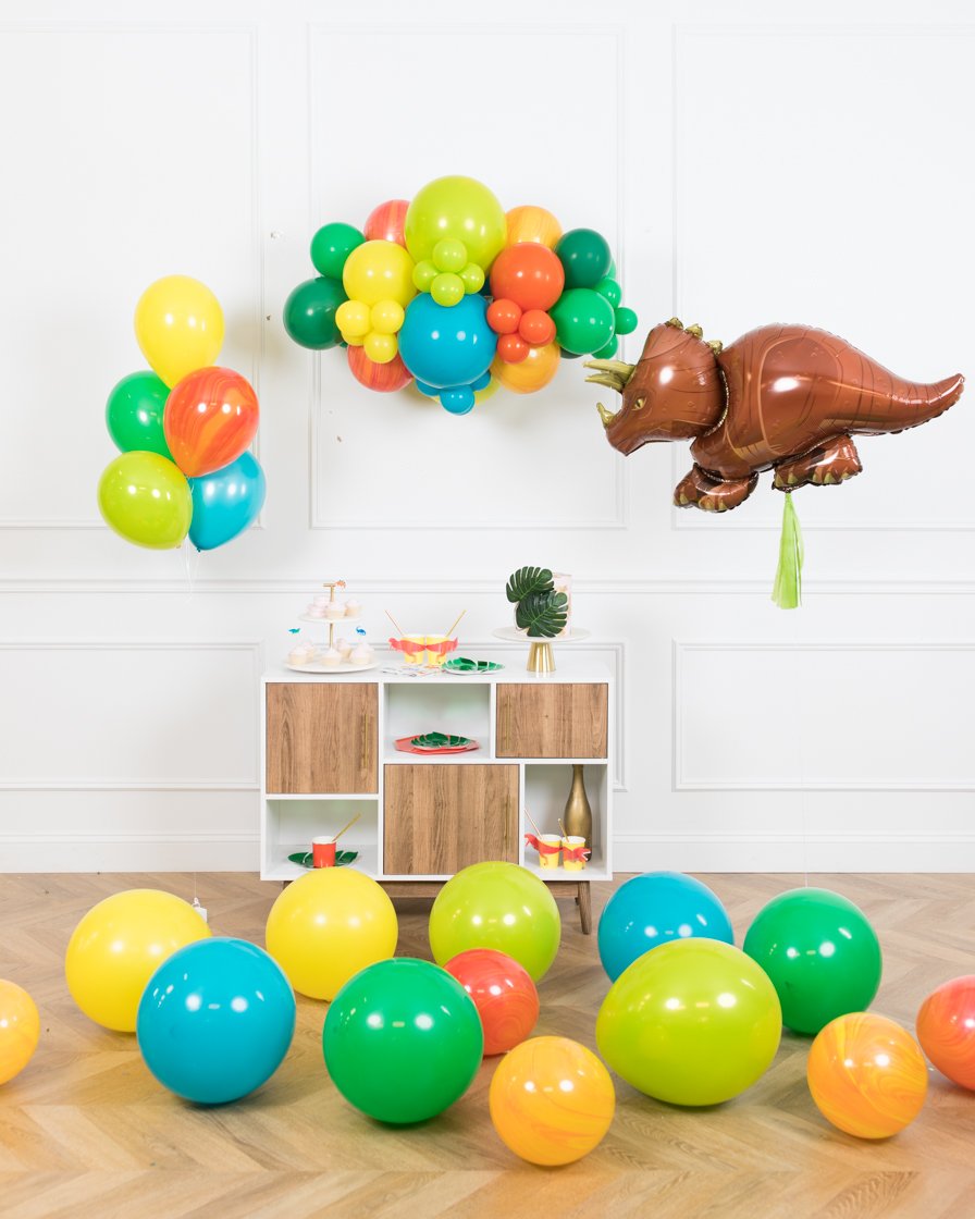 dinosaur-party-balloons-foil-bouquet-triceratops-garland-set