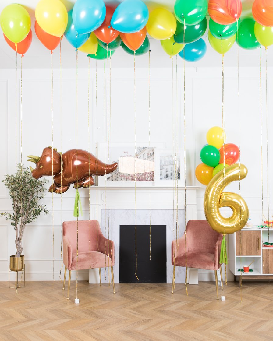 dinosaur-party-balloons-foil-triceratops-ceiling-number-set