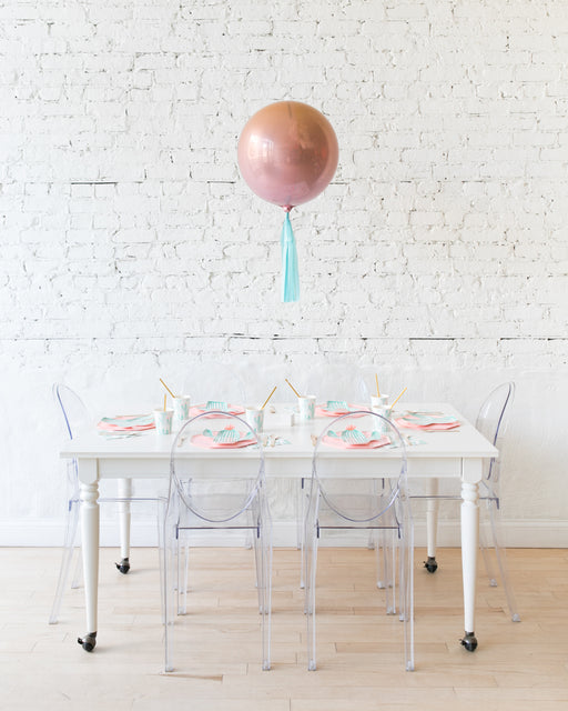 balloon-fiesta-theme-centerpiece-ombre-red-orange-orb-mint-skirt