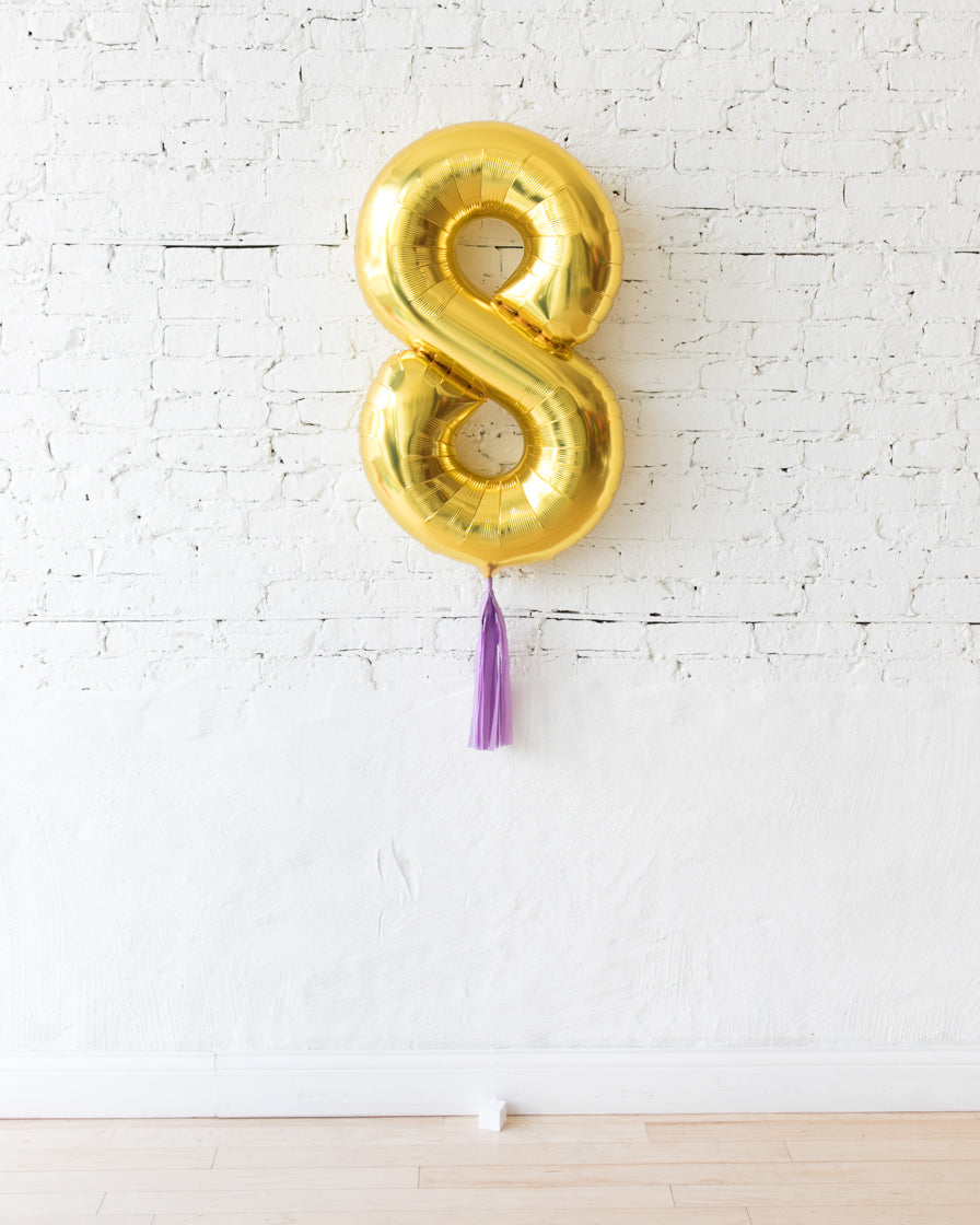 balloon-fiesta-theme-number-gold-lavander-skirt