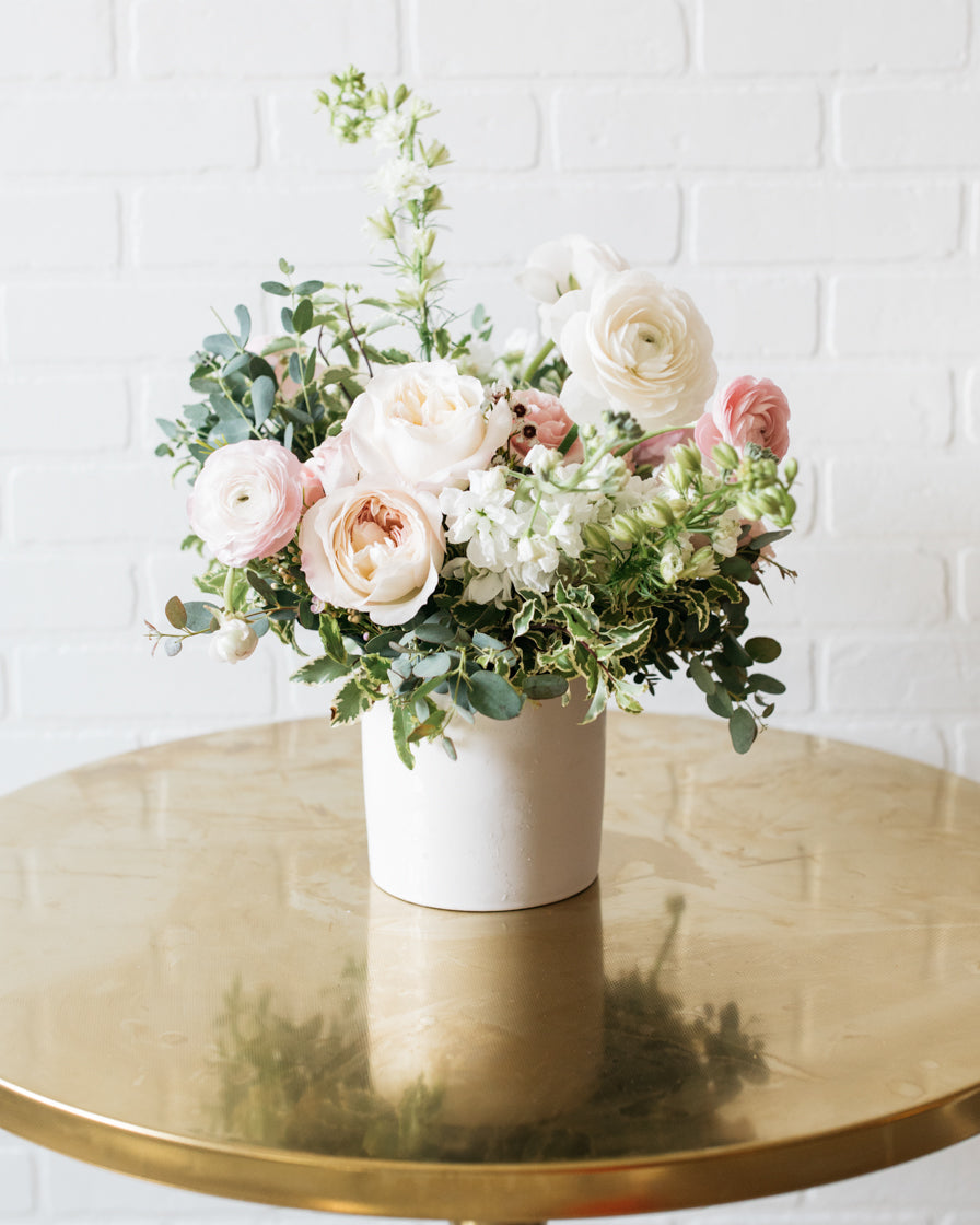 floral-arrangement-medium