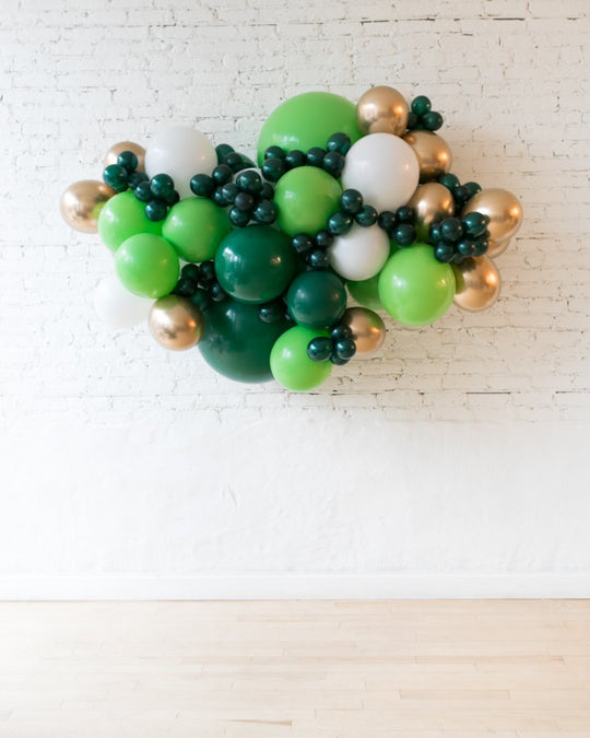 OUTDOOR-Jungle Theme - Backdrop Balloon Garland Install Piece