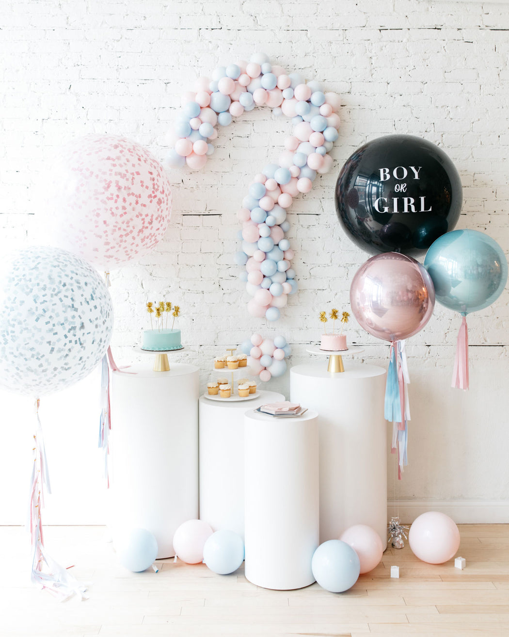 Gender Reveal Balloons and Party Decor I Chicago, IL I Paris312