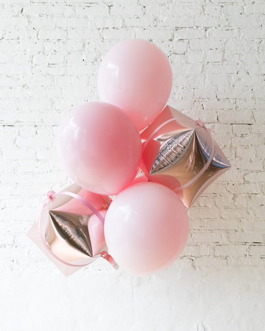 GIFT-Pink Present Bouquet