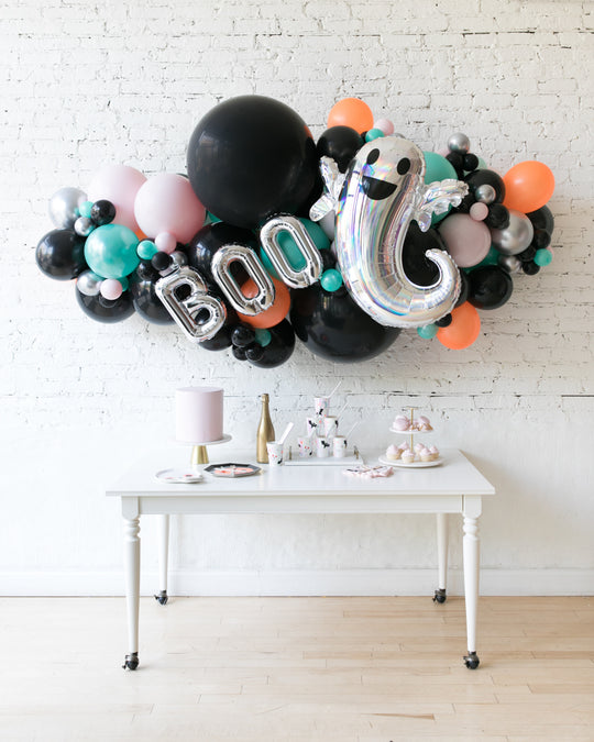 Halloween Theme - BOO Balloon Garland - 6ft