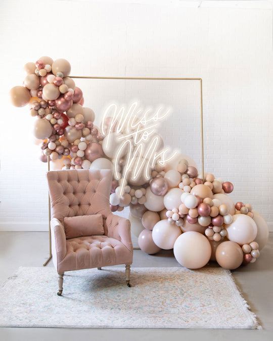 Citrus - 7x7 Frame Install Piece with Miss to Mrs Neon Sign