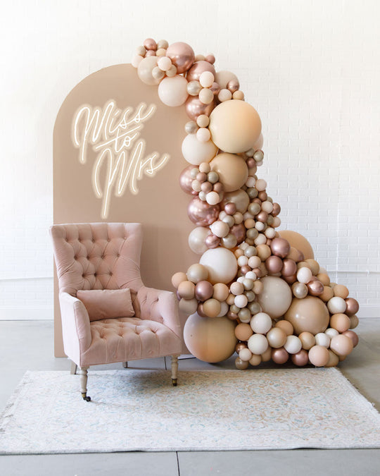 Citrus - The Aadi Set with Miss to Mrs Neon Sign