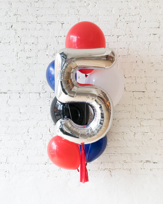 GIFT-Sport Palette Foil Number and Latex Balloon Bouquet