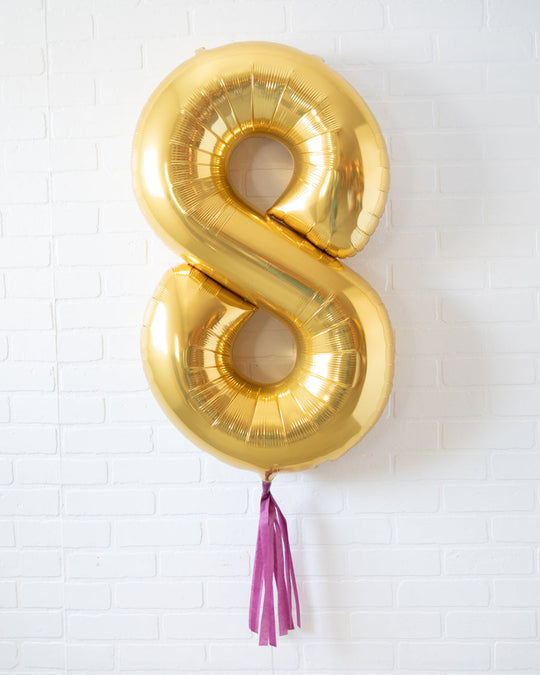 Wizard World - 34in Gold Foil Number