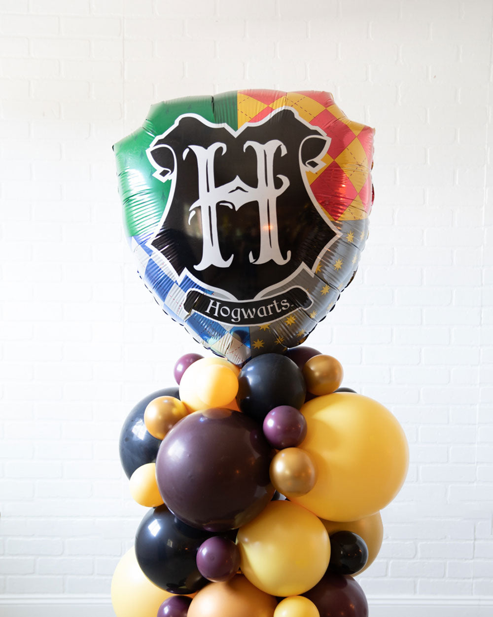 Wizard World - Hogwarts Shield Foil Balloon Column - 4ft