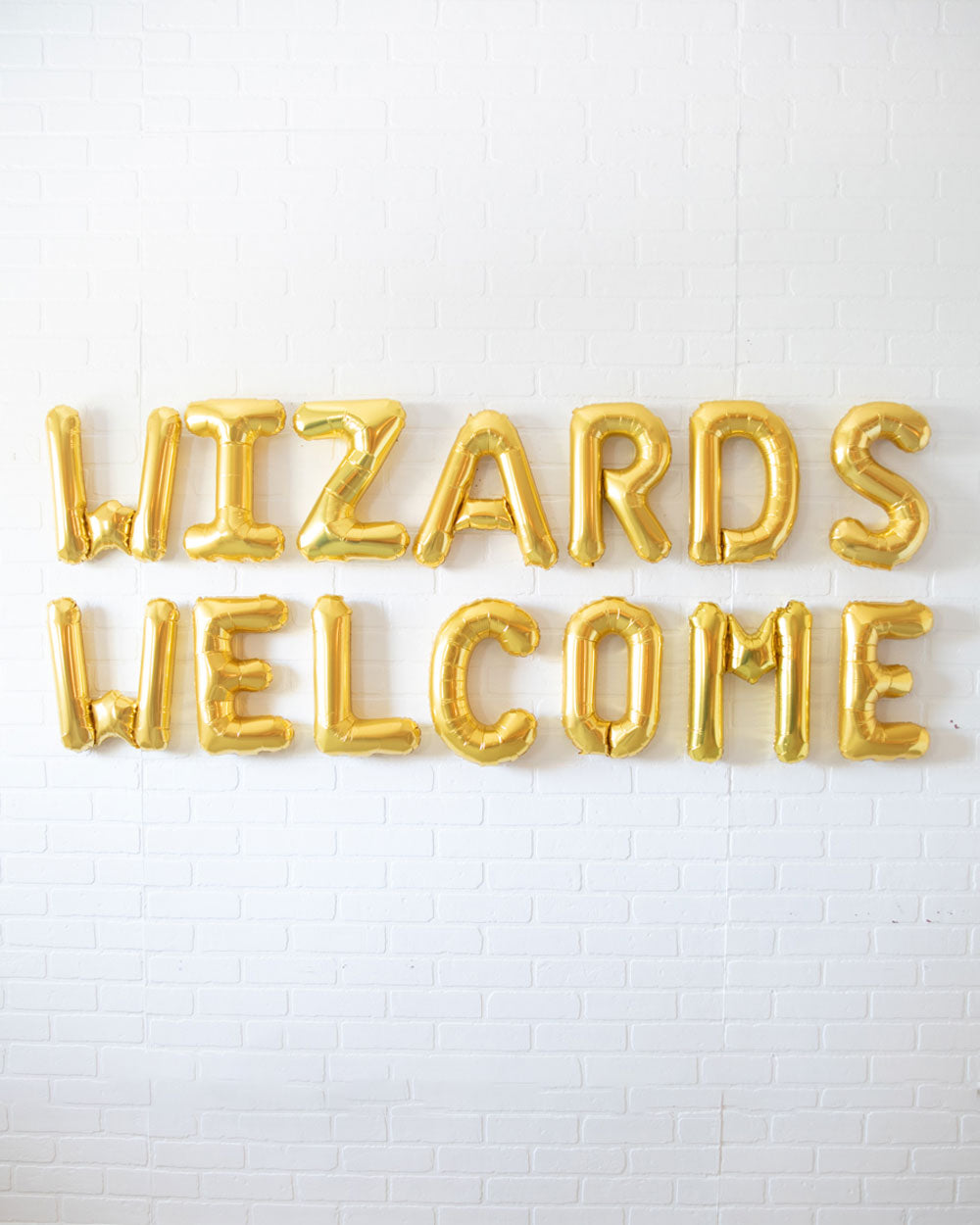 Wizards Lettering Wizard World - WIZARDS WELCOME 16in Gold Foil Letters Set — Paris312