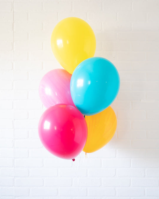 Rainbow Village - 11in Balloons bouquet