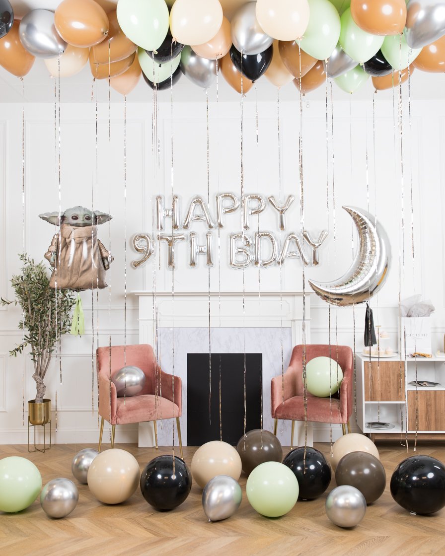 mandalorian-party-birthday-yoda-decorations-balloons-floor-ceiling-set-chicago-paris312