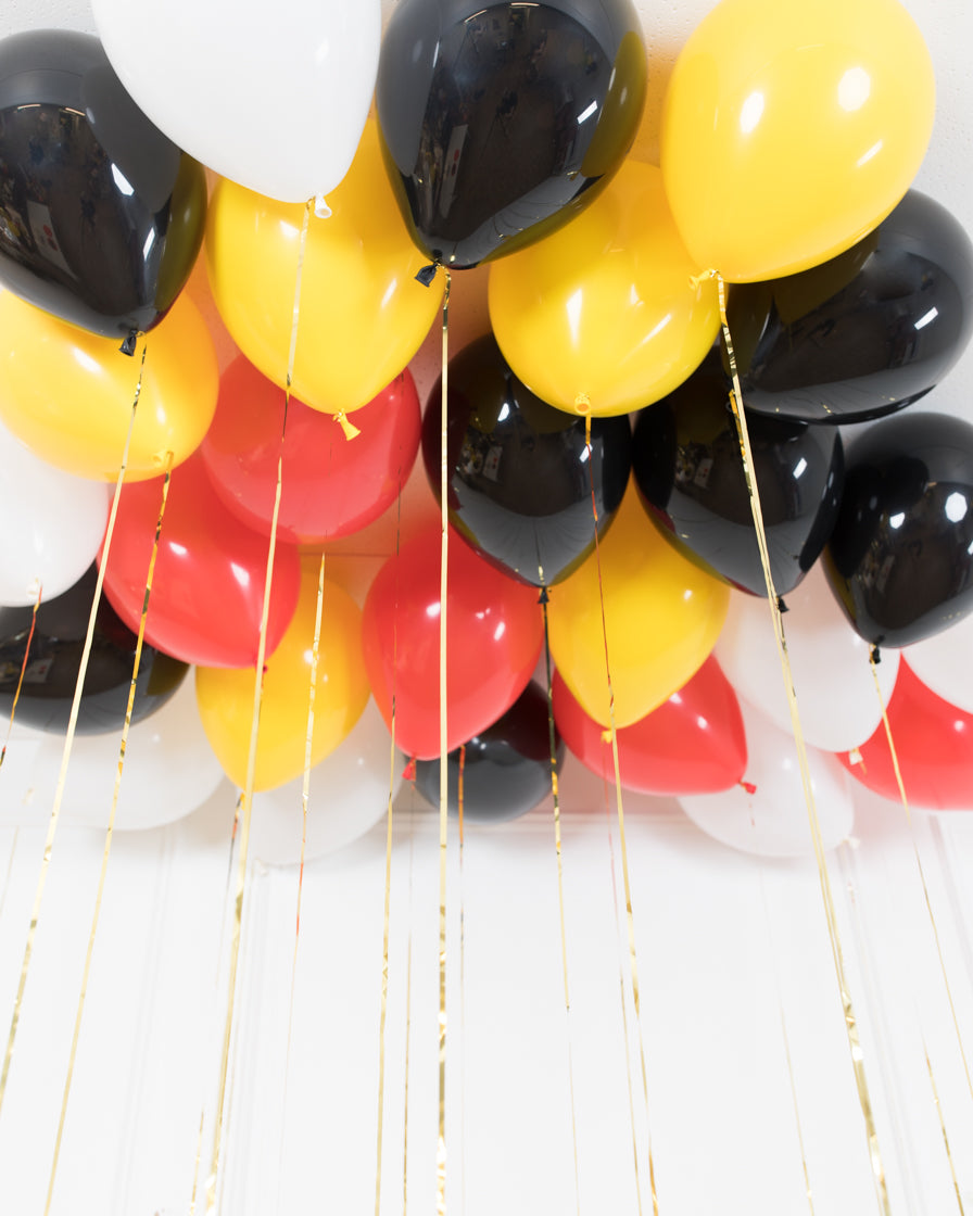 mickey-mouse-balloon-party-paris312-yellow-black-white-red-gold-ceiling