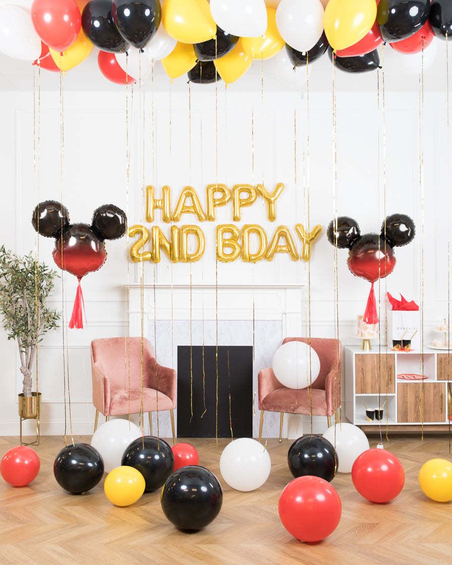 mickey-mouse-balloon-party-paris312-bouquet-confetti-number-yellow-black-white-gold-ceiling-floor-set