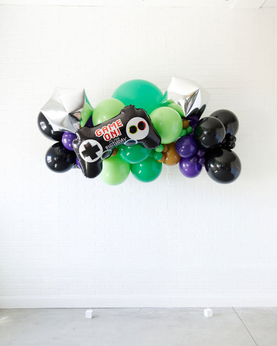 Gamer - Floating Balloon Arch with Foil - 5ft