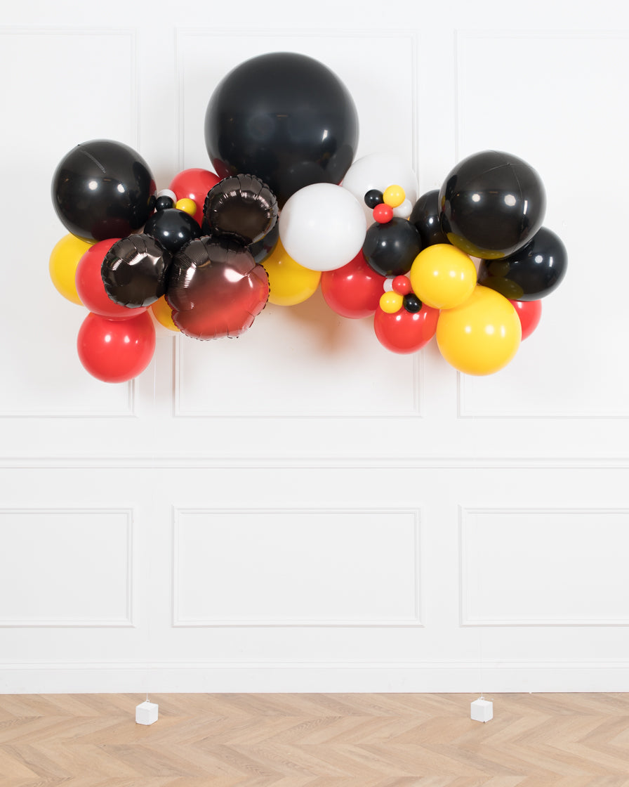 mickey-mouse-balloon-party-paris312-yellow-black-white-red-gold-floating-arch-foil