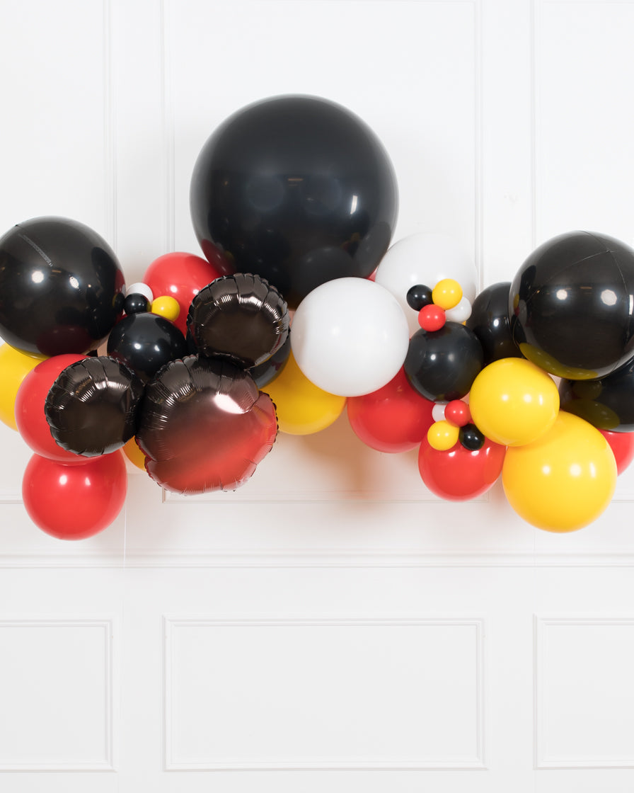 mickey-mouse-balloon-party-paris312-yellow-black-white-red-gold-floating-arch-foil