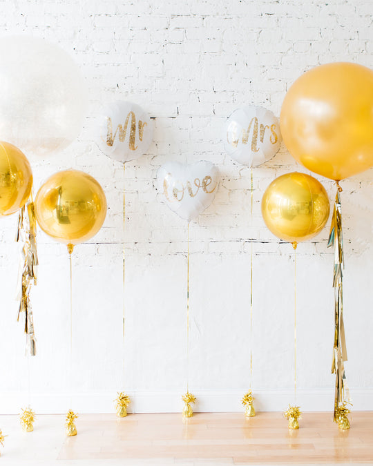 Gold & White MR & MRS Individual Balloons Backdrop