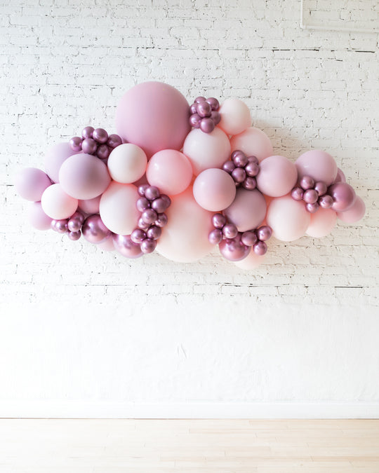 OUTDOOR-Shades of Mauve Palette Balloon Garland
