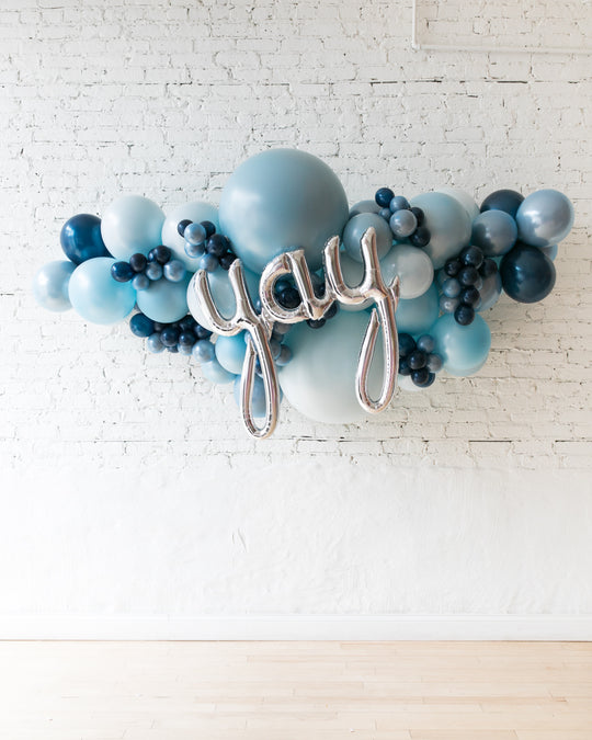 OUTDOOR-YAY Soft Blue Palette Balloon Garland