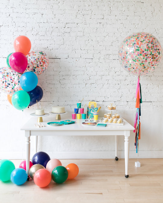 Party Animal Theme - Confetti Giant & Bouquet Set