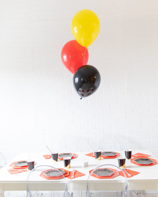 Catch Em All Theme - 11in Balloon Bouquet Centerpiece