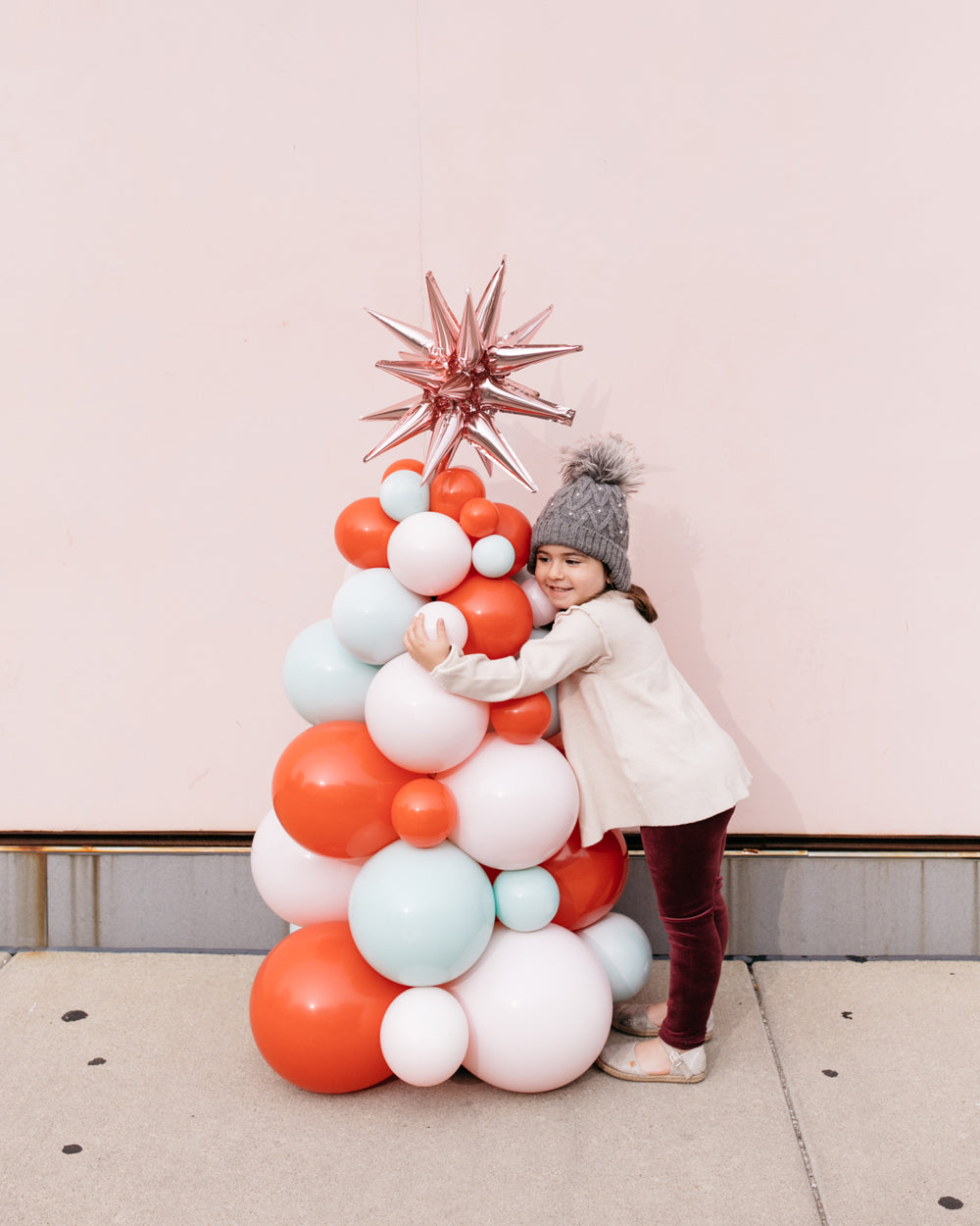 christmas-tree-balloons