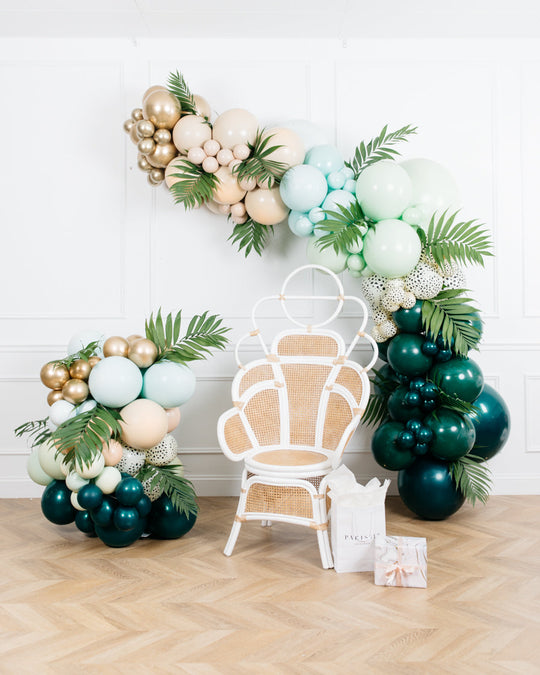 Serengeti - The Gorgeous Garland