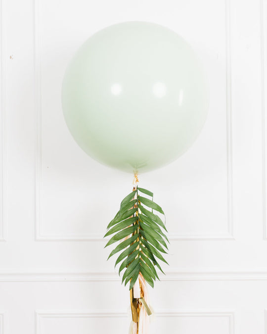 Serengeti - Giant Balloon with Greenery Tassel